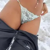 Akiras Peach nude #0025