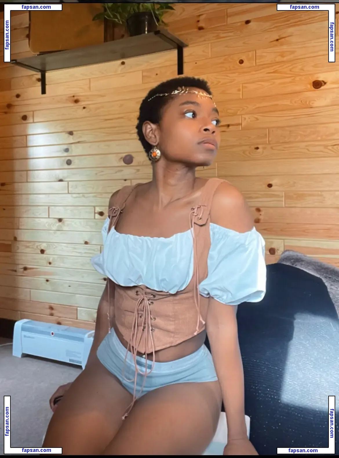 akirascottage голая фото #0001 с Онлифанс