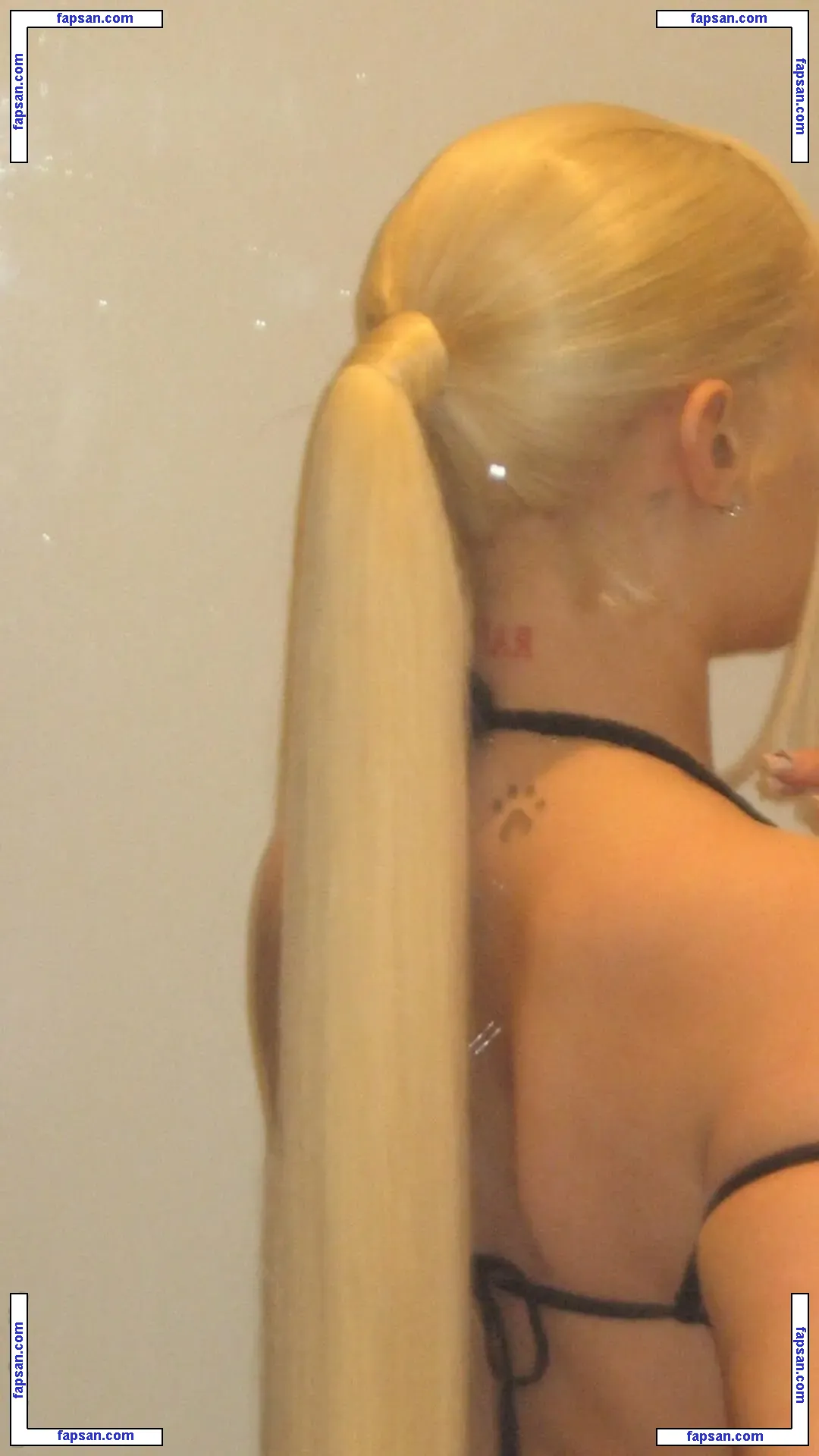 Alabama Barker nude photo #0020 from OnlyFans