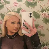 Alabama Barker nude #0011