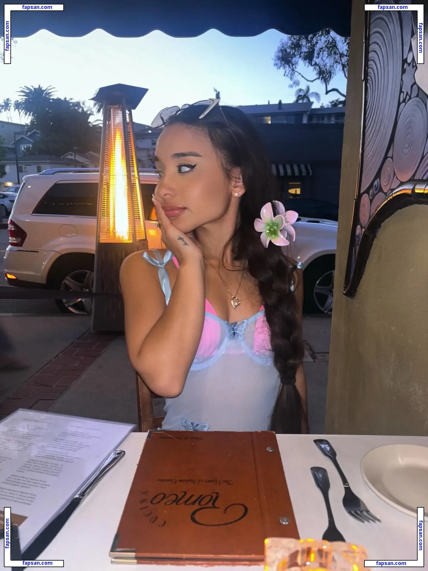 Alahnaly nude photo #0790 from OnlyFans