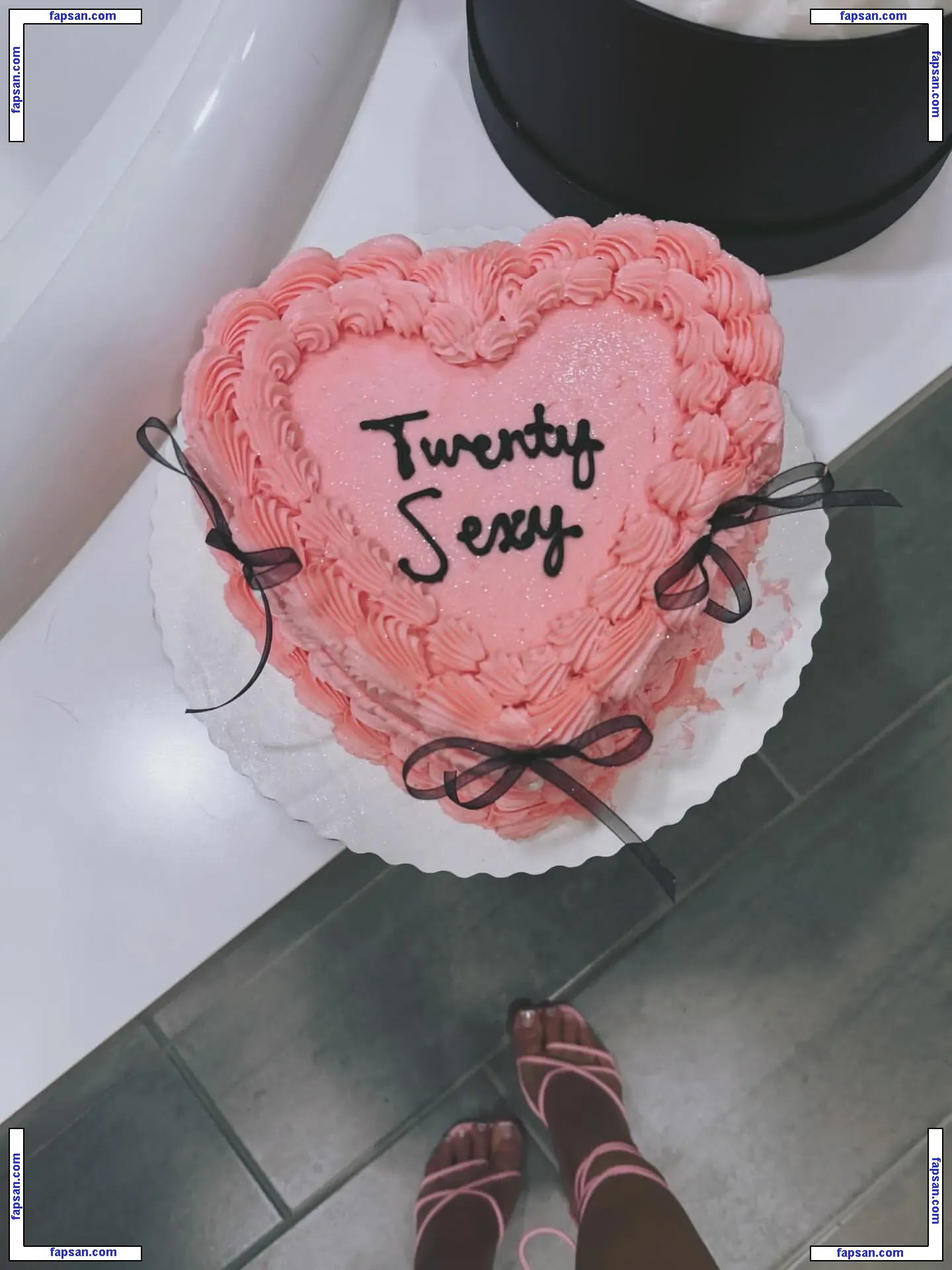 Alahnaly nude photo #0793 from OnlyFans