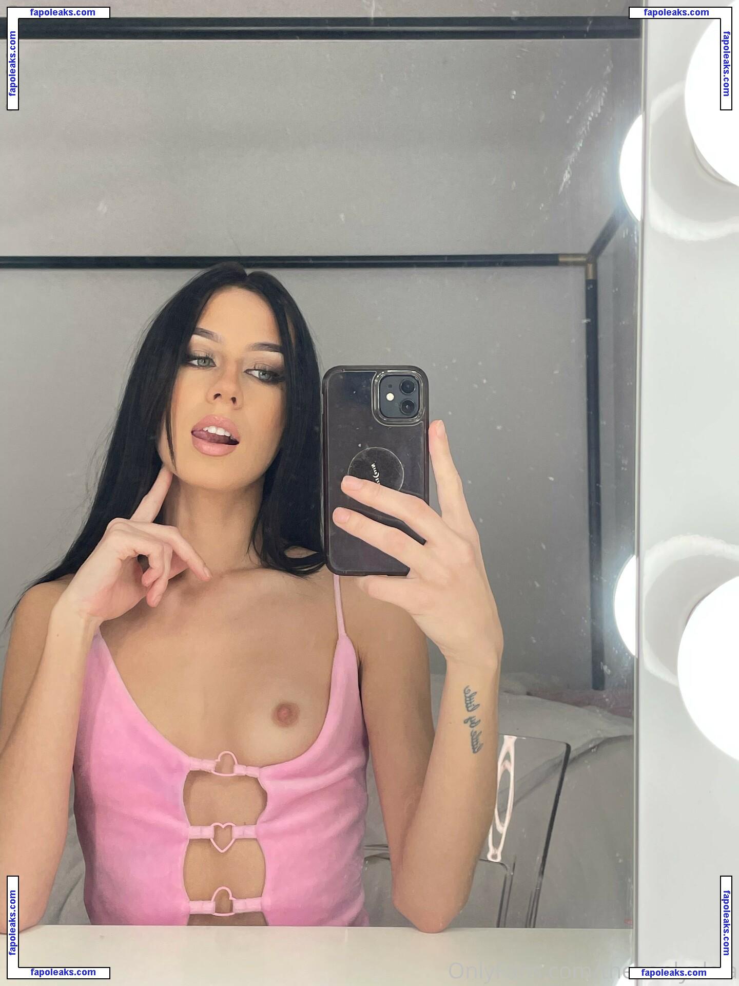 Alaiarosee / theeonlyalaia nude photo #0043 from OnlyFans
