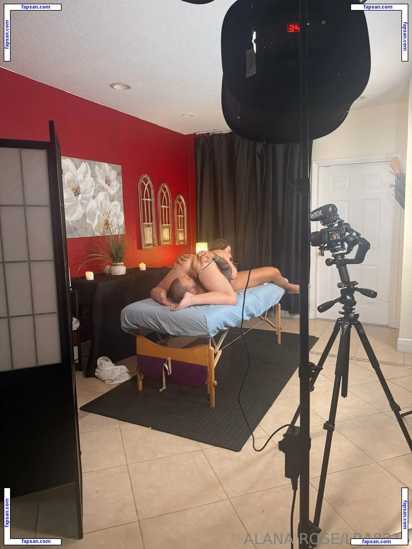 Alanarose8 AKA lra8215 nude photo #0045 from OnlyFans