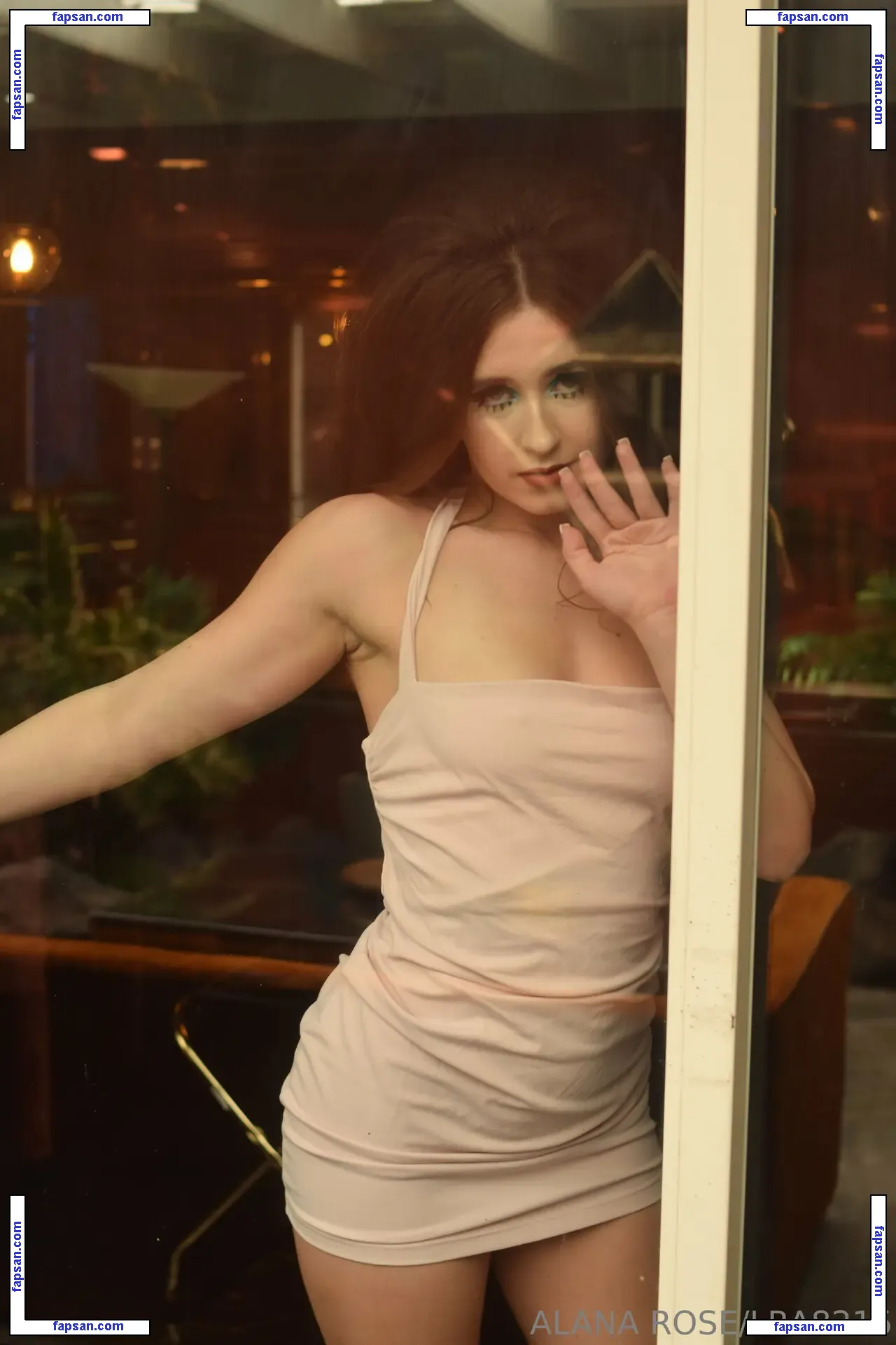 Alanarose8 nude photo #0340 from OnlyFans