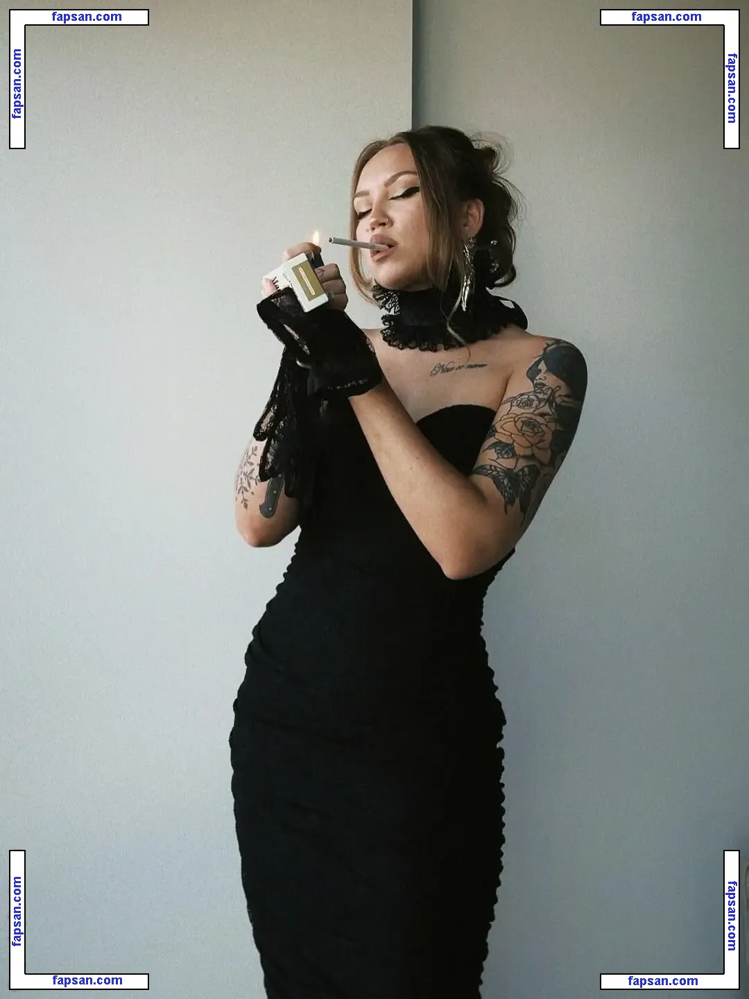 alanazombie nude photo #0017 from OnlyFans