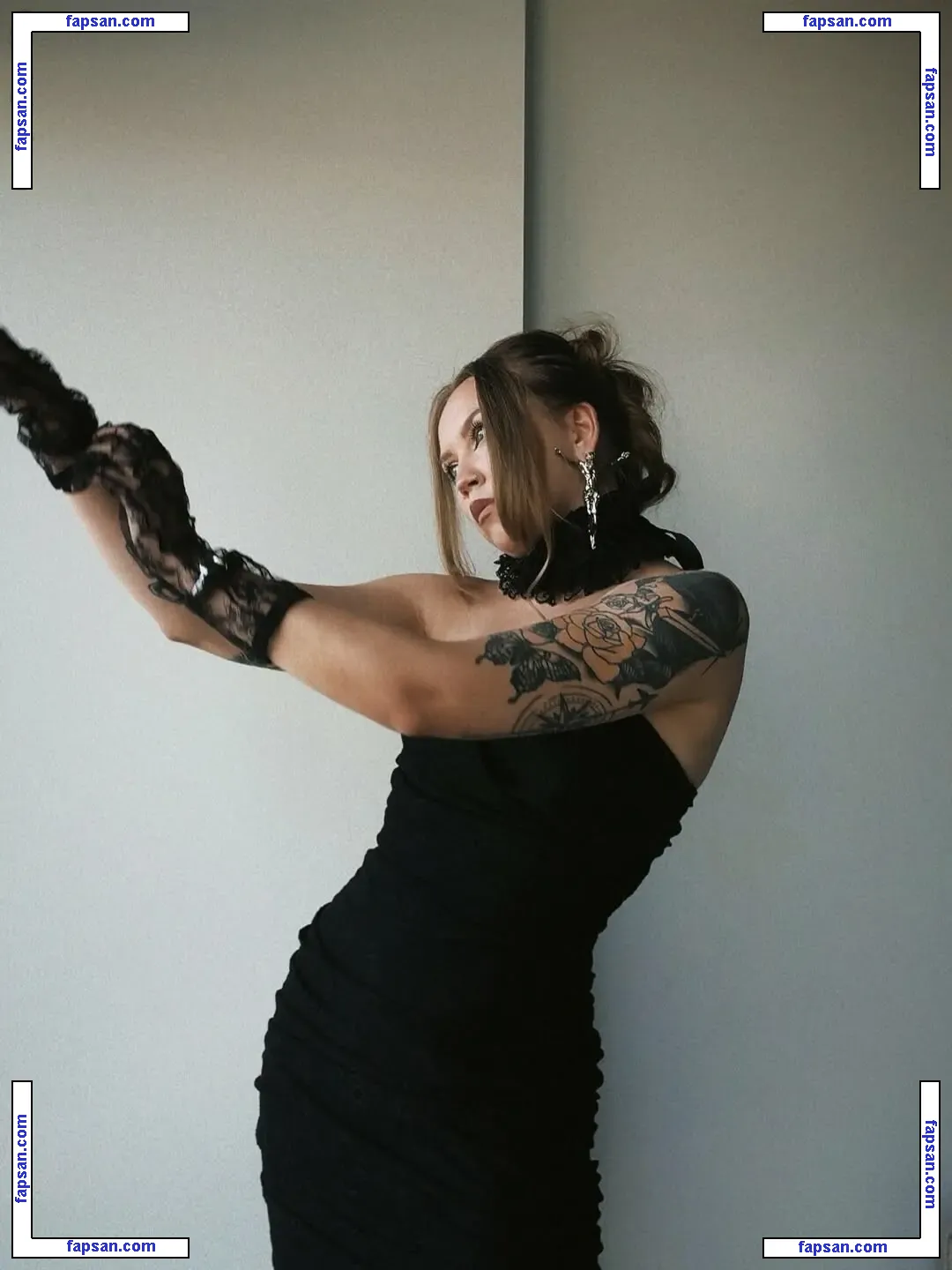 alanazombie nude photo #0019 from OnlyFans