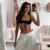 Alane Dias голая #0014