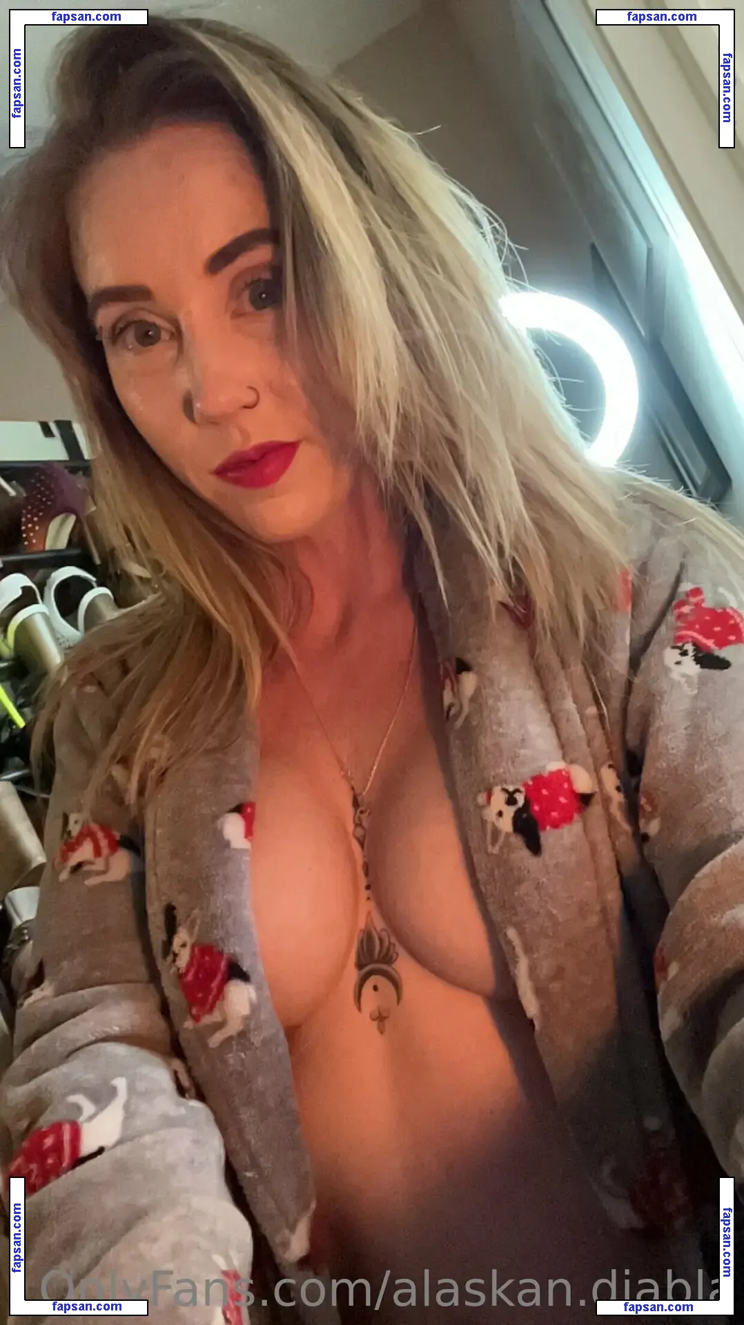 alaskan.diabla nude photo #0019 from OnlyFans