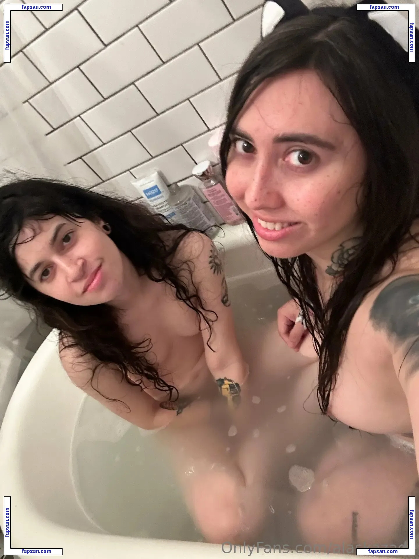 alaskazade nude photo #0043 from OnlyFans