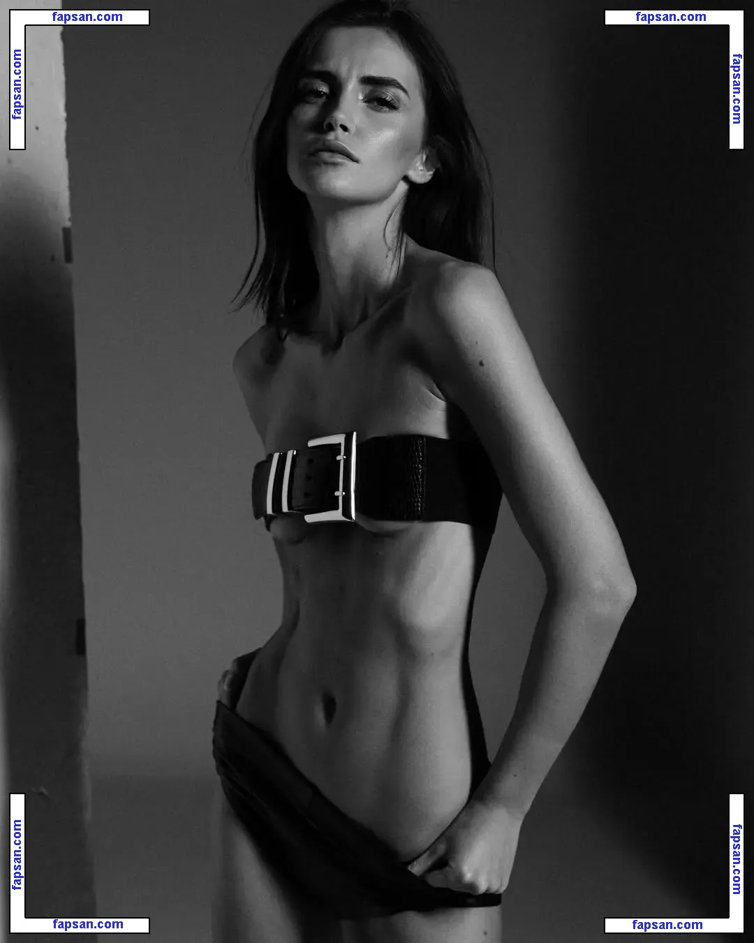 Aldrina Gashi голая фото #0013 с Онлифанс