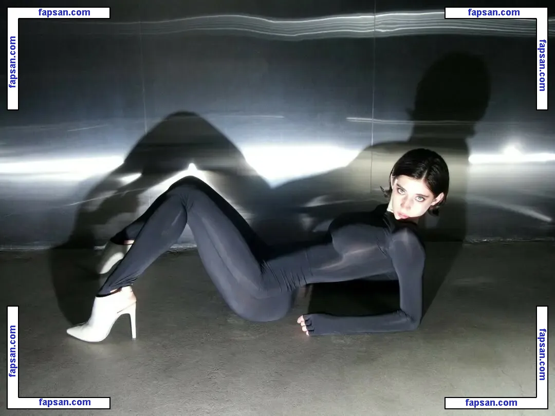 ale_kost nude photo #0005 from OnlyFans