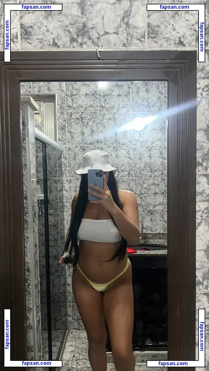 Ale Silva nude photo #0003 from OnlyFans