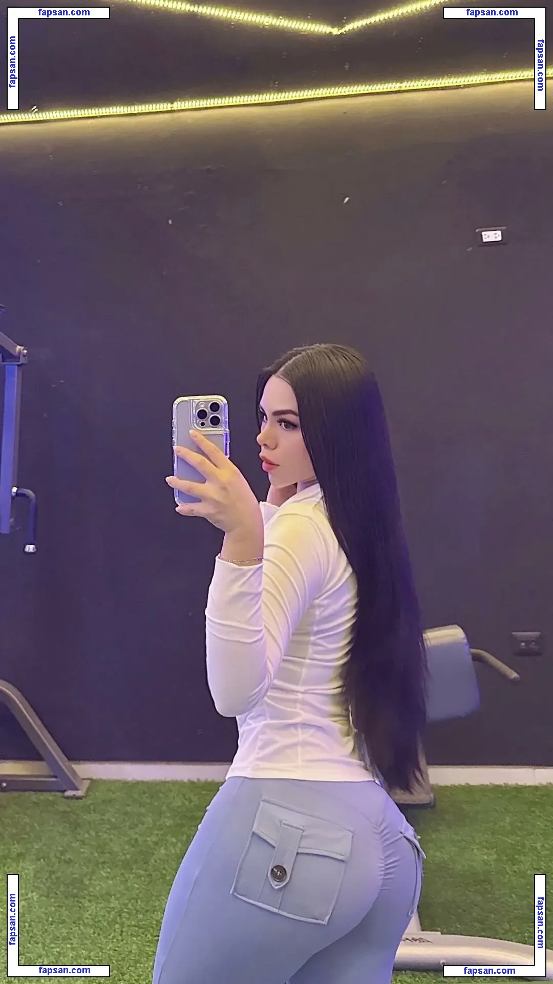 Alejandra Saico Davila nude photo #0002 from OnlyFans