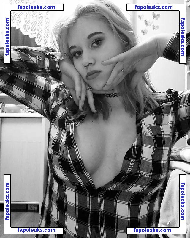 Aleksandra Ostrowska / blondiolenka / dama.olenka nude photo #0006 from OnlyFans