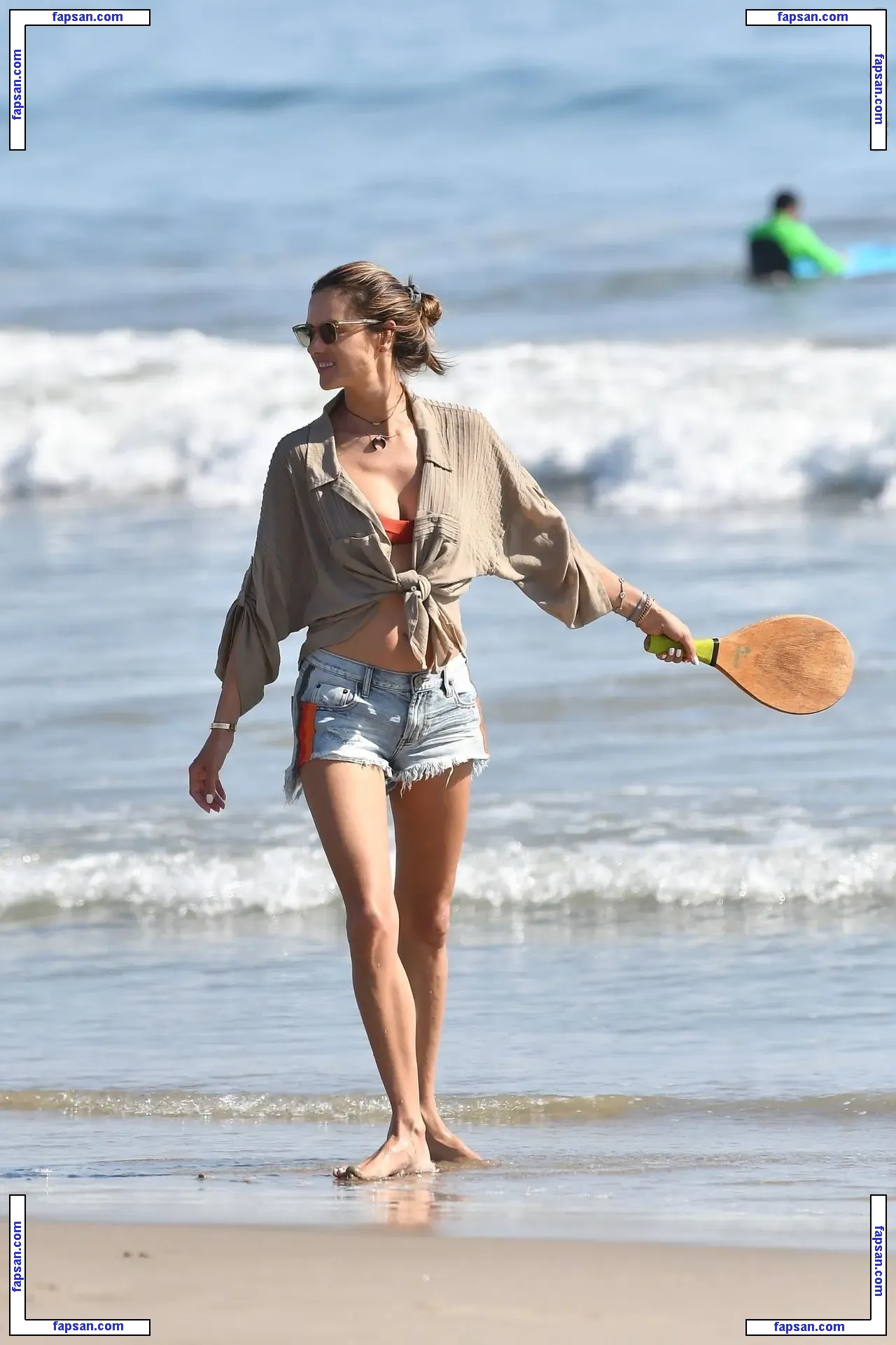 Alessandra Ambrosio голая фото #9531 с Онлифанс
