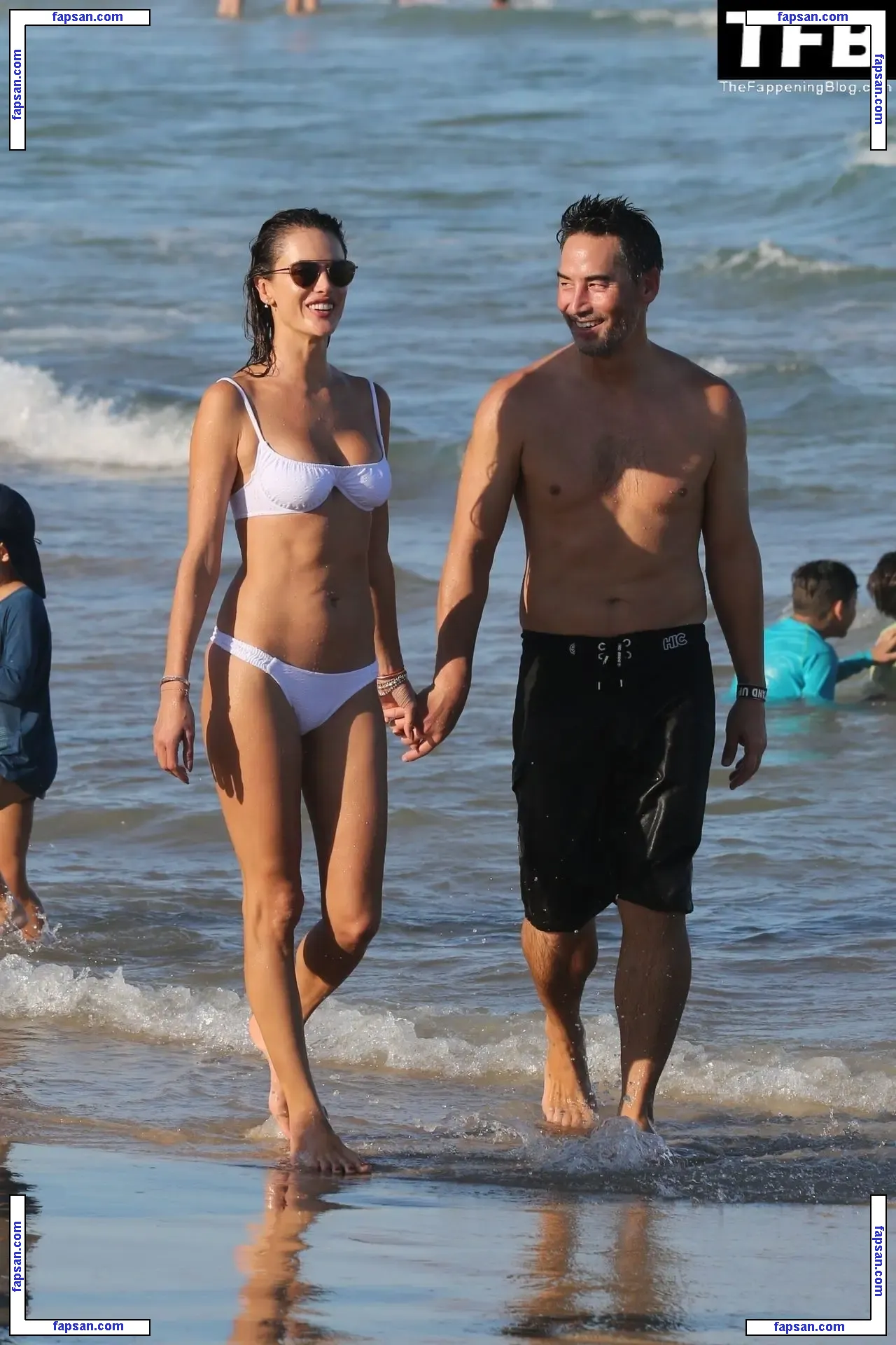 Alessandra Ambrosio nude photo #18474 from OnlyFans