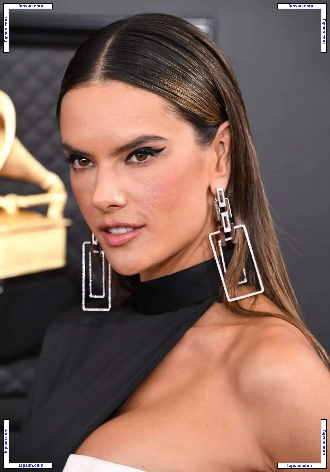 Alessandra Ambrosio nude photo #21683 from OnlyFans