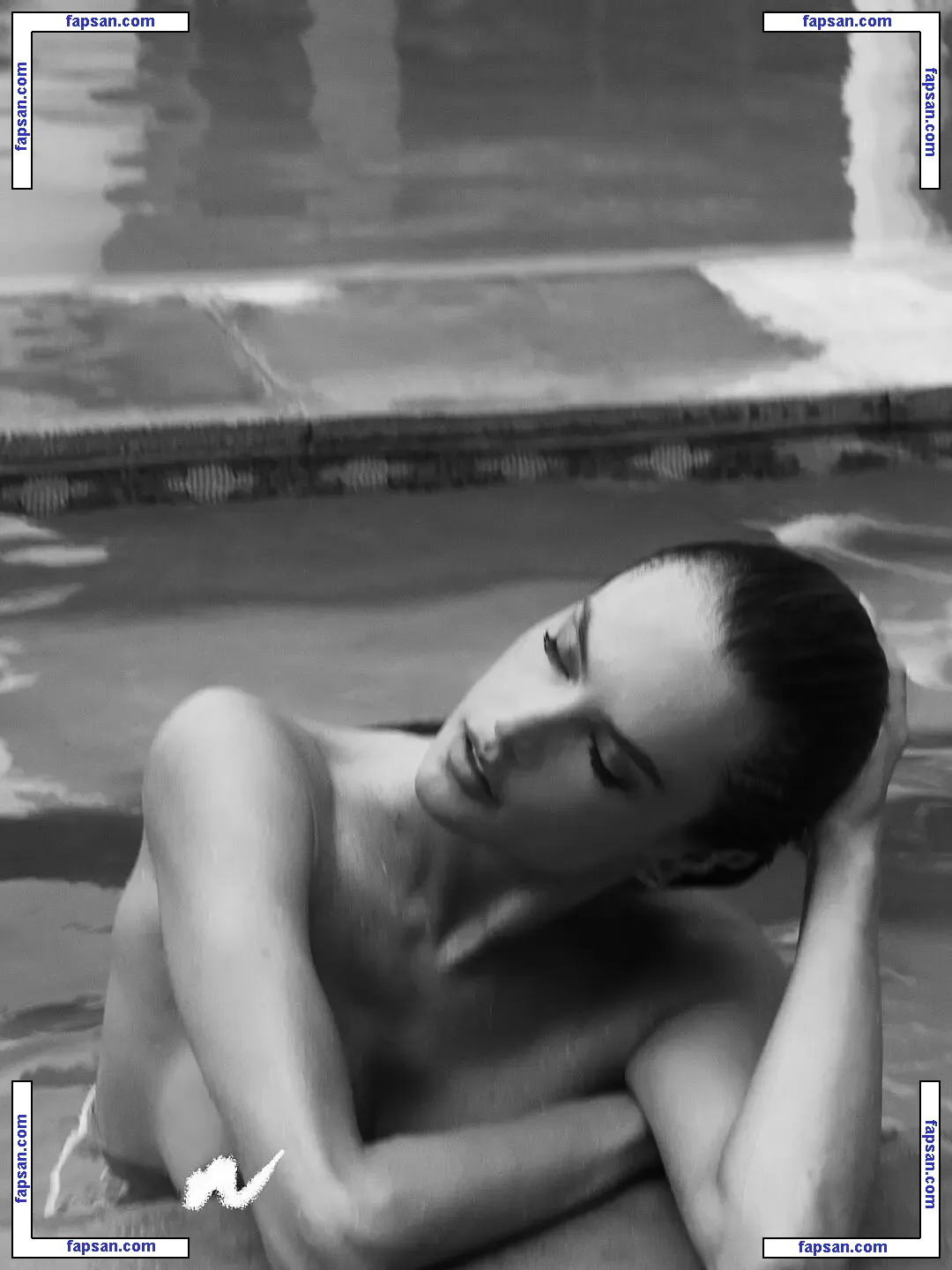 Alessandra Ambrosio nude photo #24729 from OnlyFans