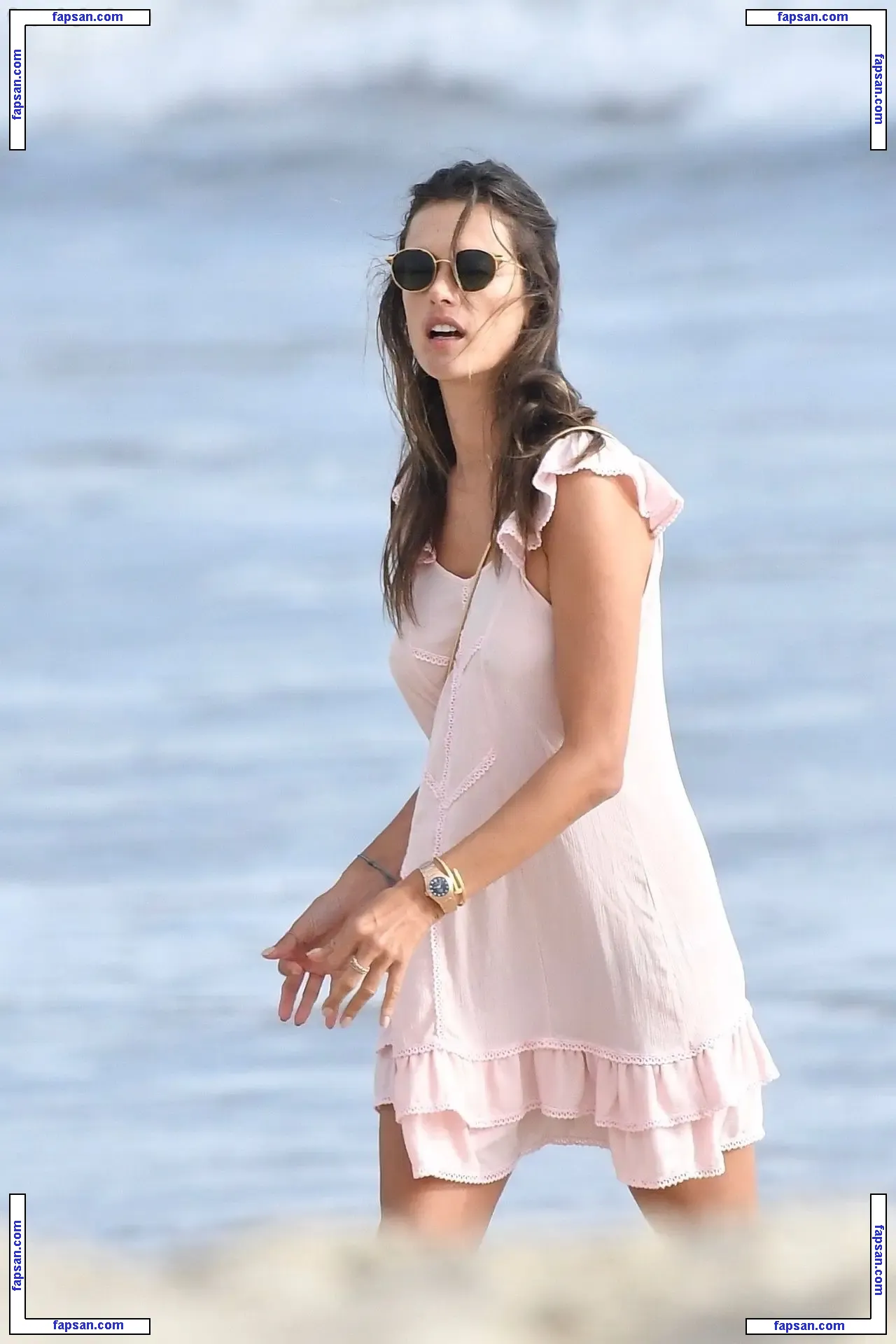 Alessandra Ambrosio голая фото #6881 с Онлифанс