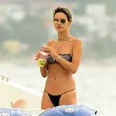 Alessandra Ambrosio голая #8530