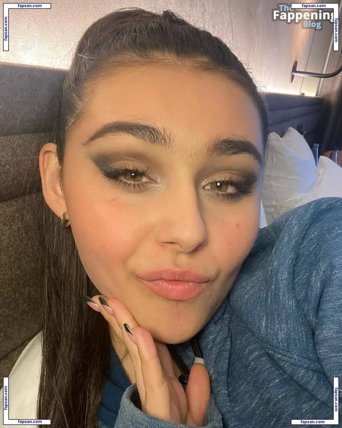 Alessandra Mele nude photo #0004 from OnlyFans