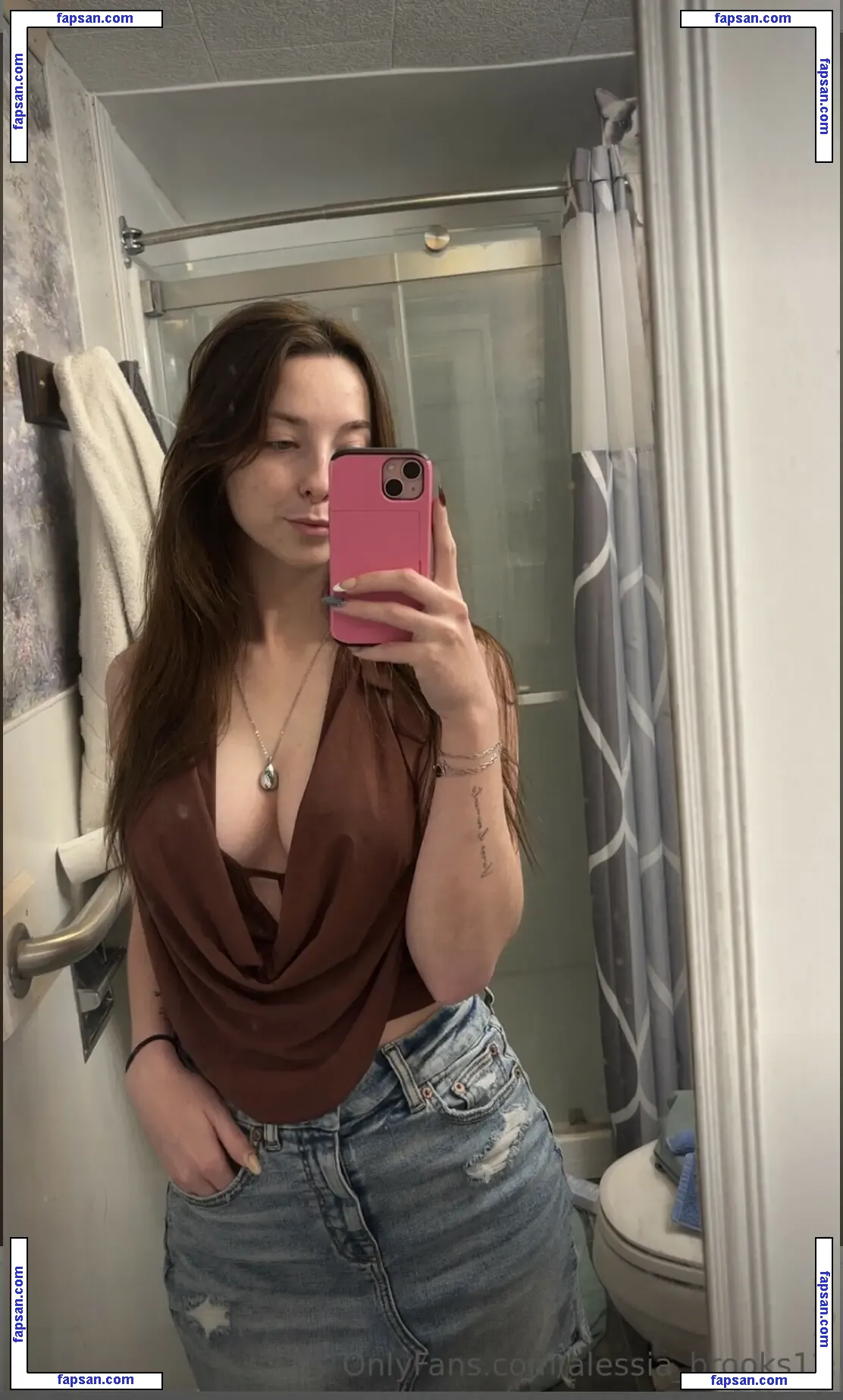 alessia_brooks12 nude photo #0002 from OnlyFans