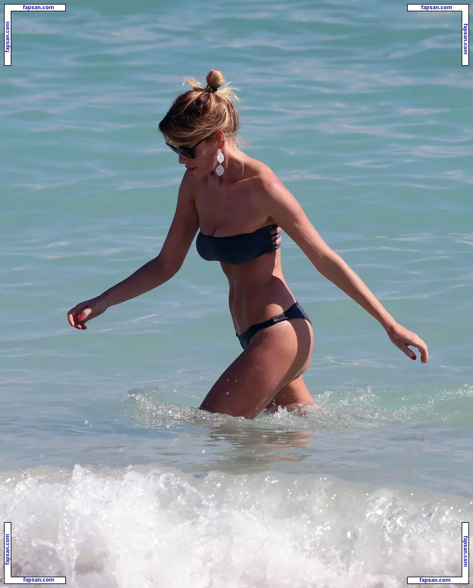 Alessia Marcuzzi nude photo #0179 from OnlyFans