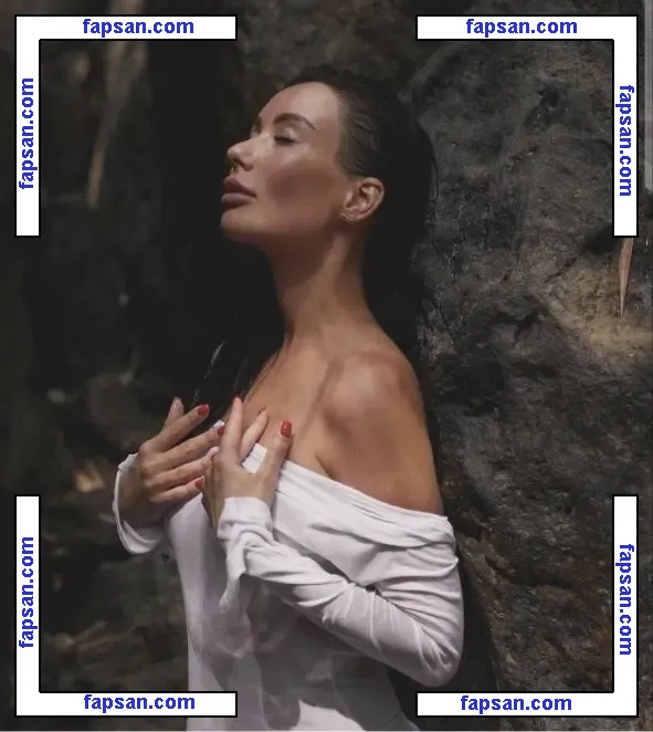 Alesya Vidnova Pena nude photo #0166 from OnlyFans