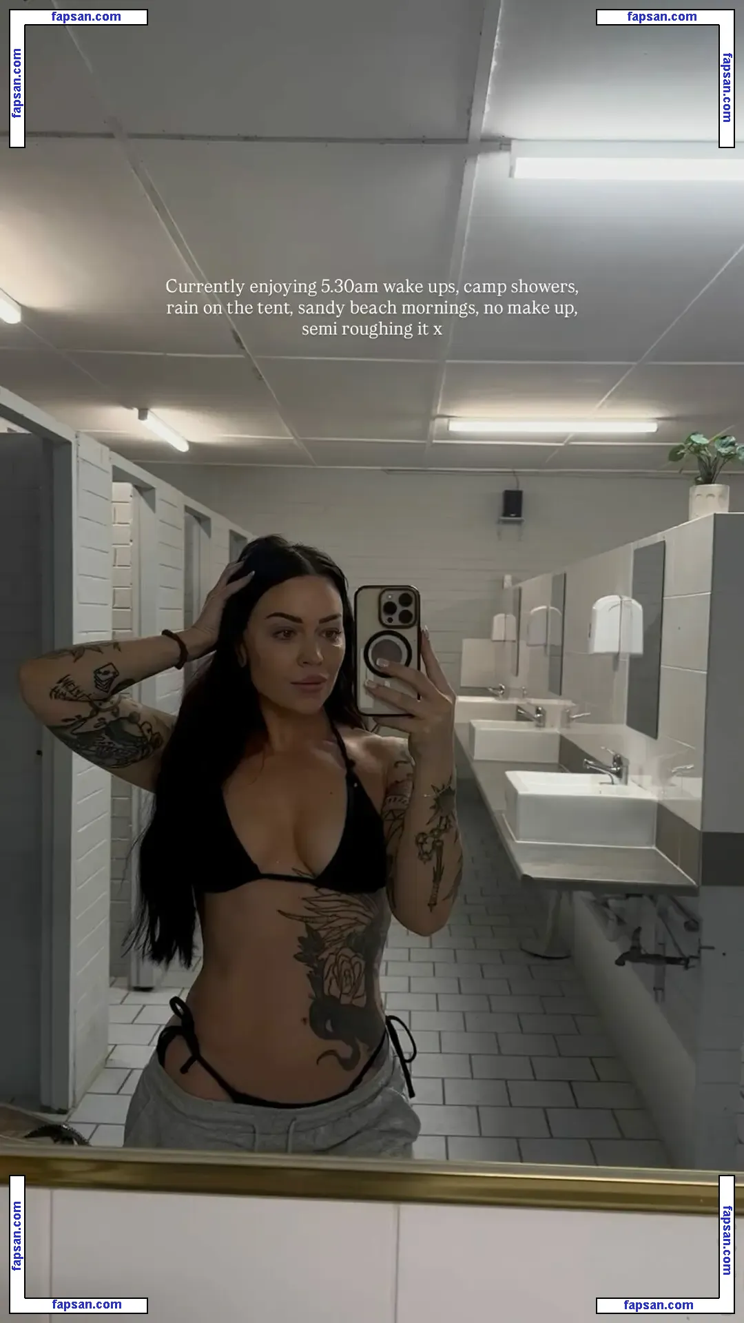 Alex Reade голая фото #0031 с Онлифанс