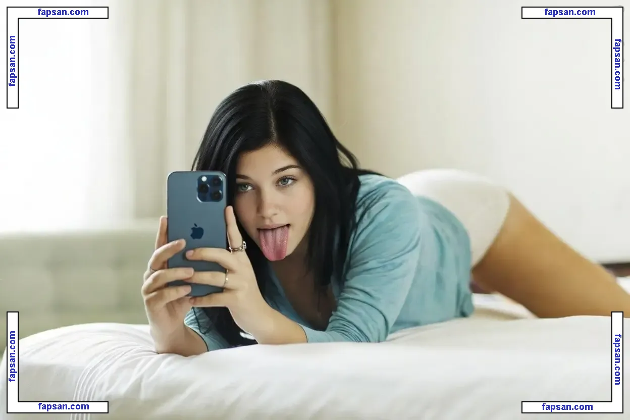 Alexa Alija nude photo #0003 from OnlyFans