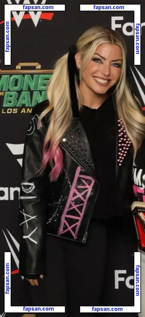 Alexa Bliss голая фото #0457 с Онлифанс