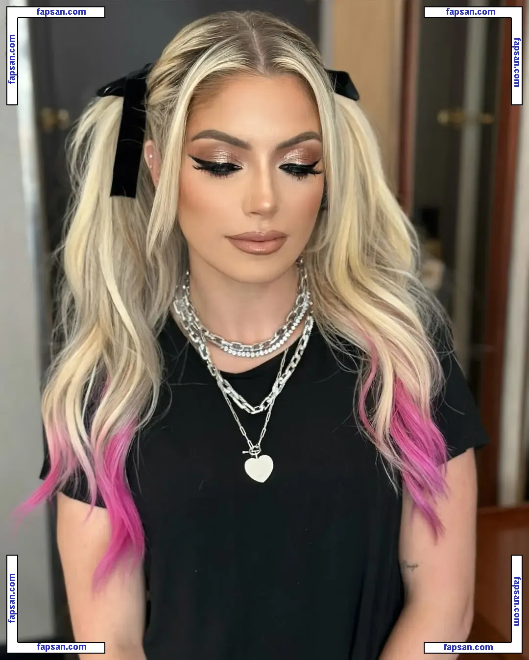 Alexa Bliss голая фото #0459 с Онлифанс