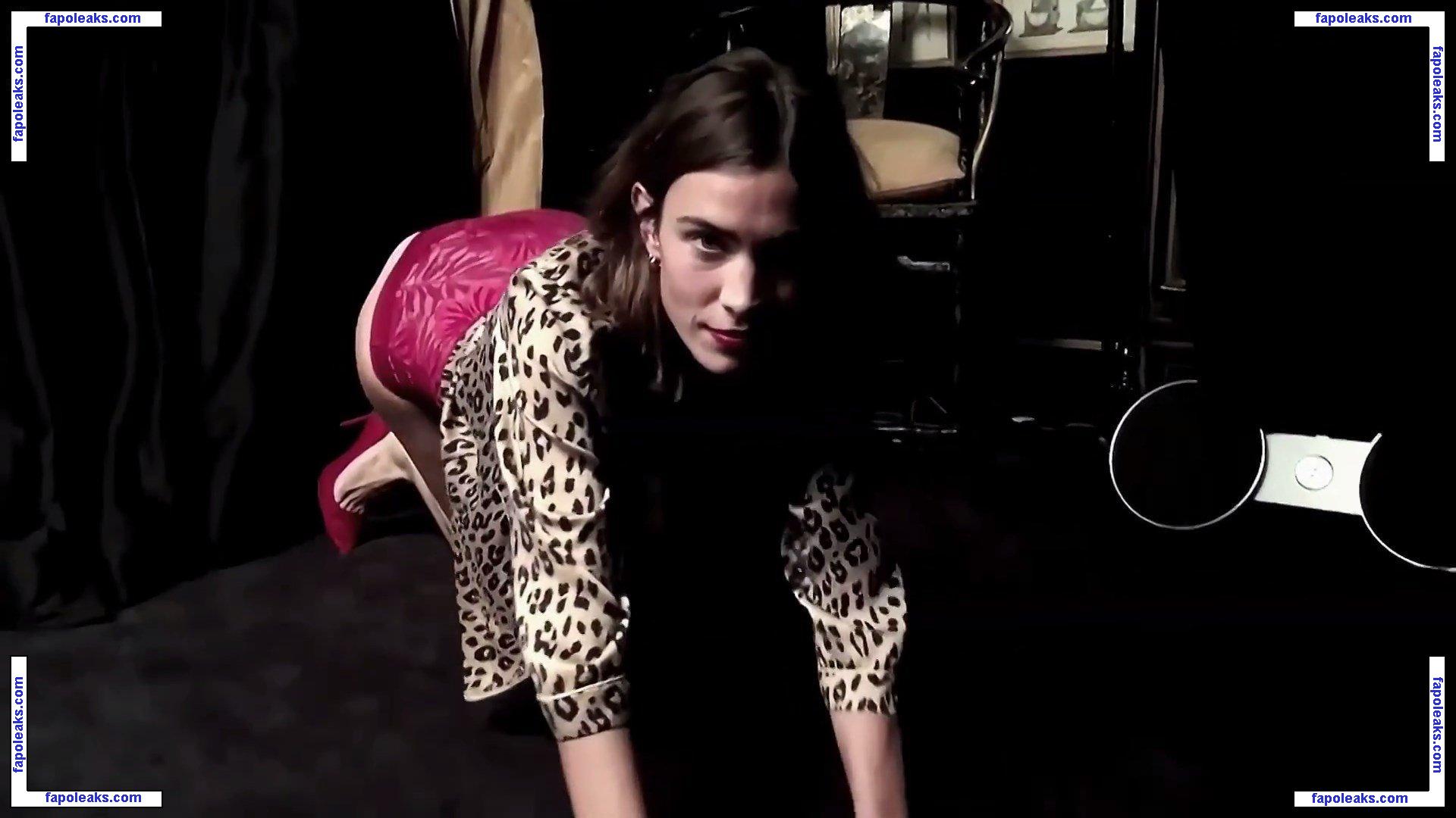 Alexa Chung / alexachung nude photo #0029 from OnlyFans