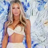 Alexa Collin’s голая #0017