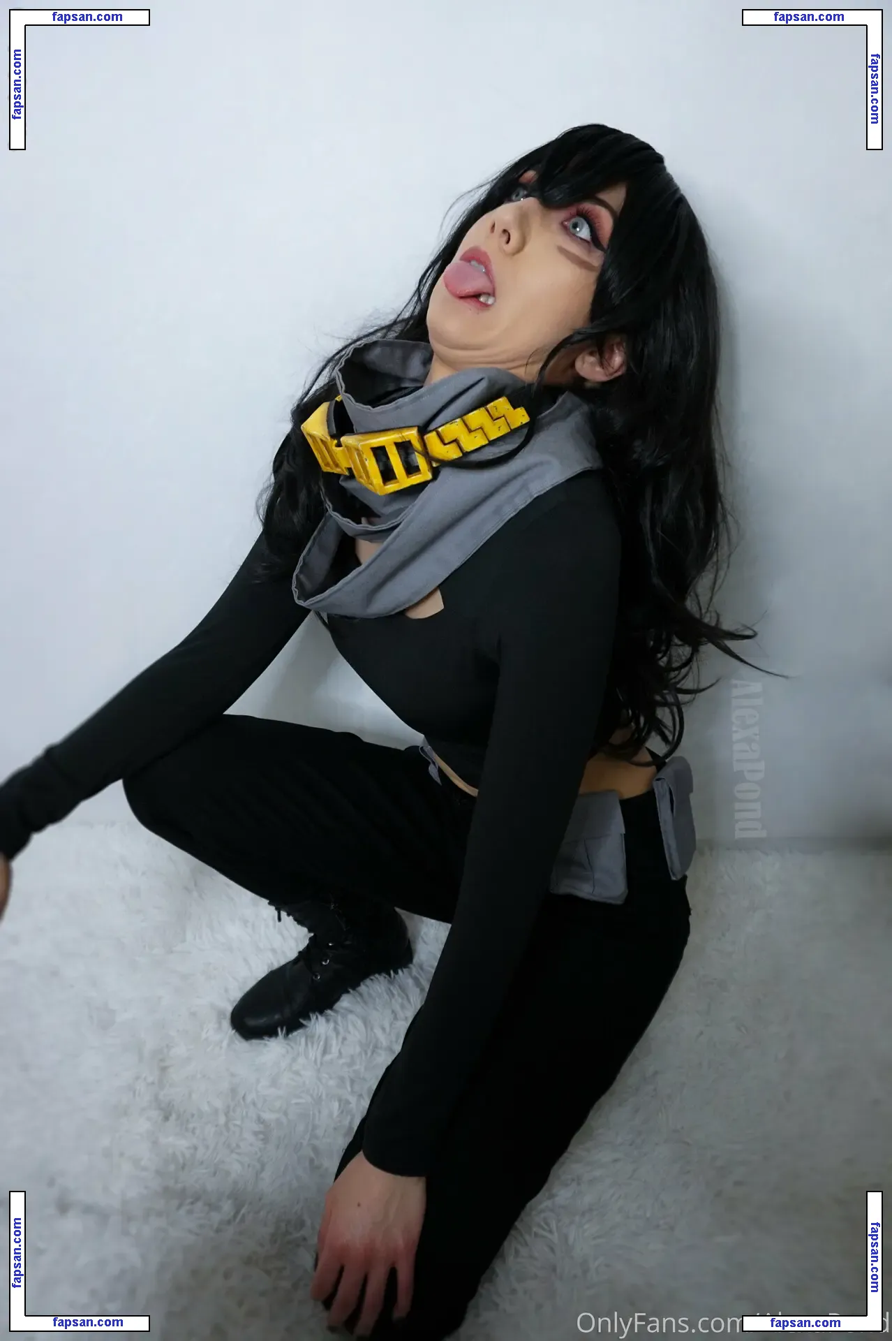 Alexa Pond голая фото #0585 с Онлифанс