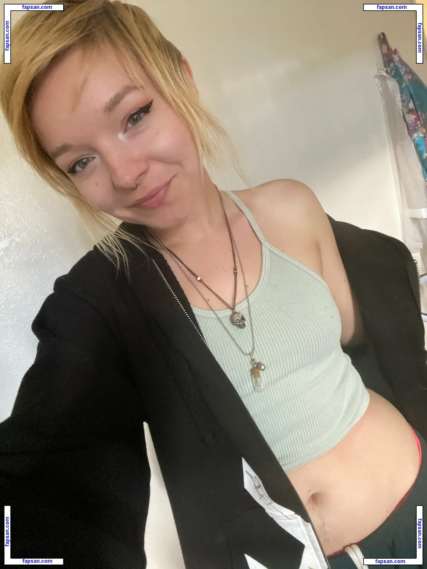 alexacrush nude photo #0003 from OnlyFans