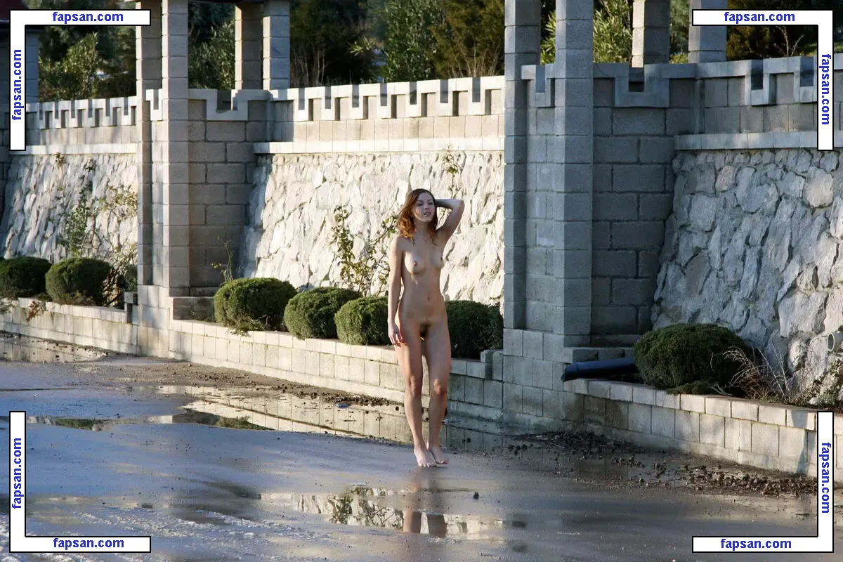 alexandra.b nude photo #0012 from OnlyFans