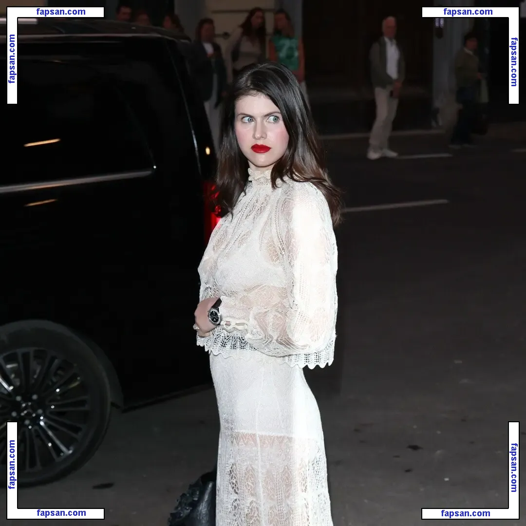 Alexandra Daddario nude photo #2978 from OnlyFans