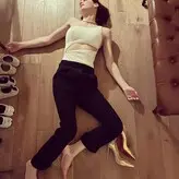 Alexandra Daddario голая #2995