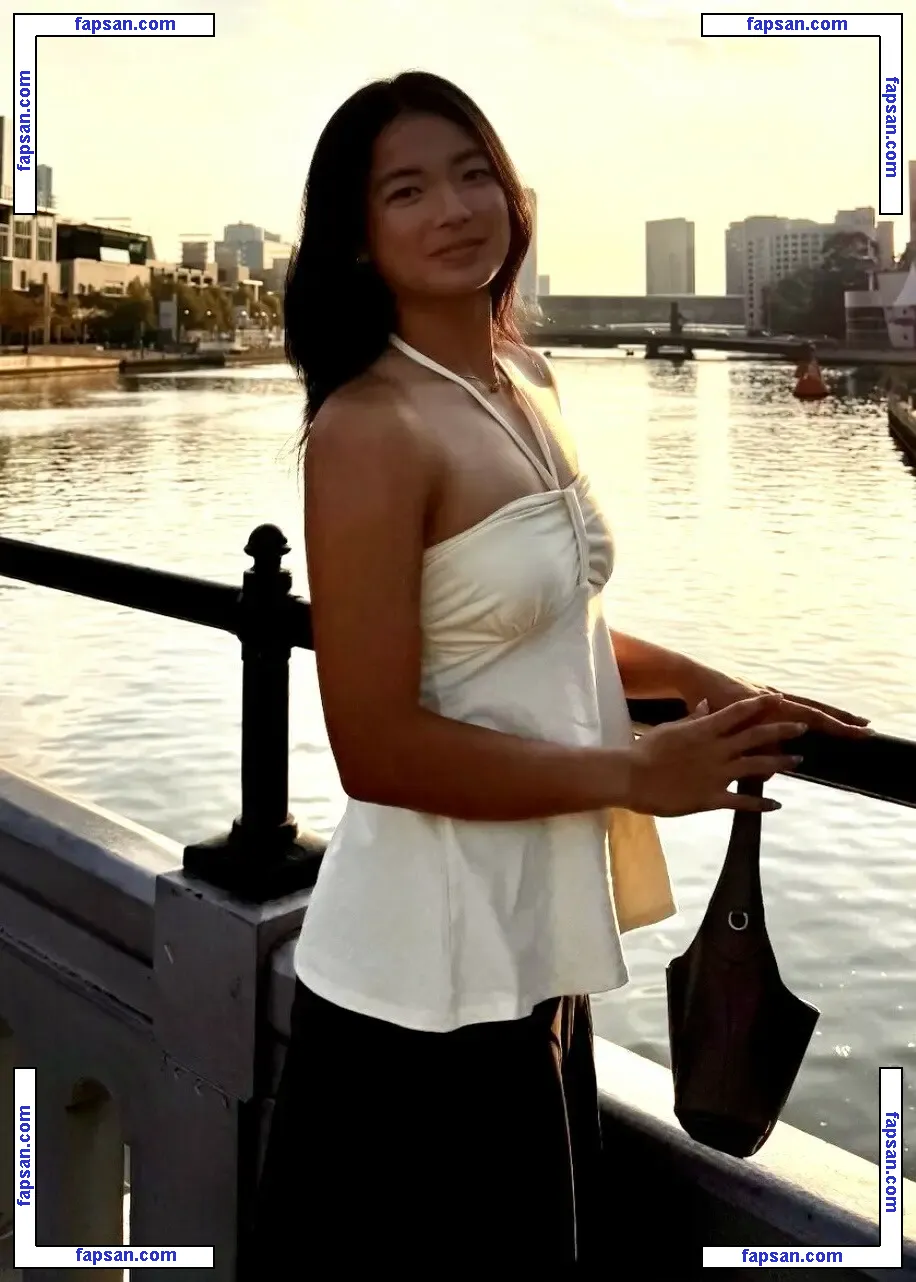 Alexandra Eala голая фото #0004 с Онлифанс