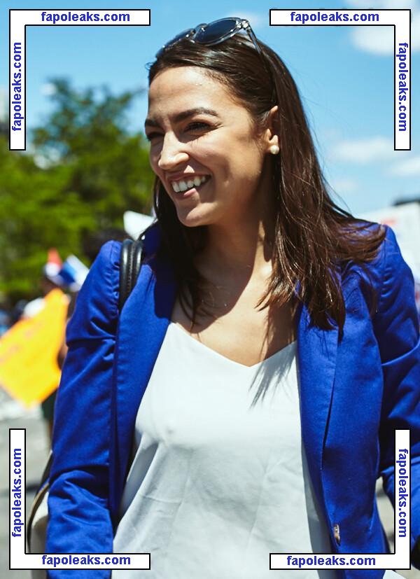 Alexandria Ocasio-Cortez / aoc голая фото #0066 с Онлифанс