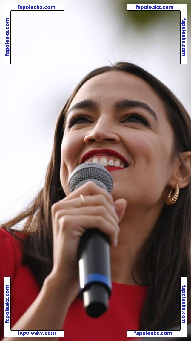 Alexandria Ocasio-Cortez / aoc голая фото #0074 с Онлифанс