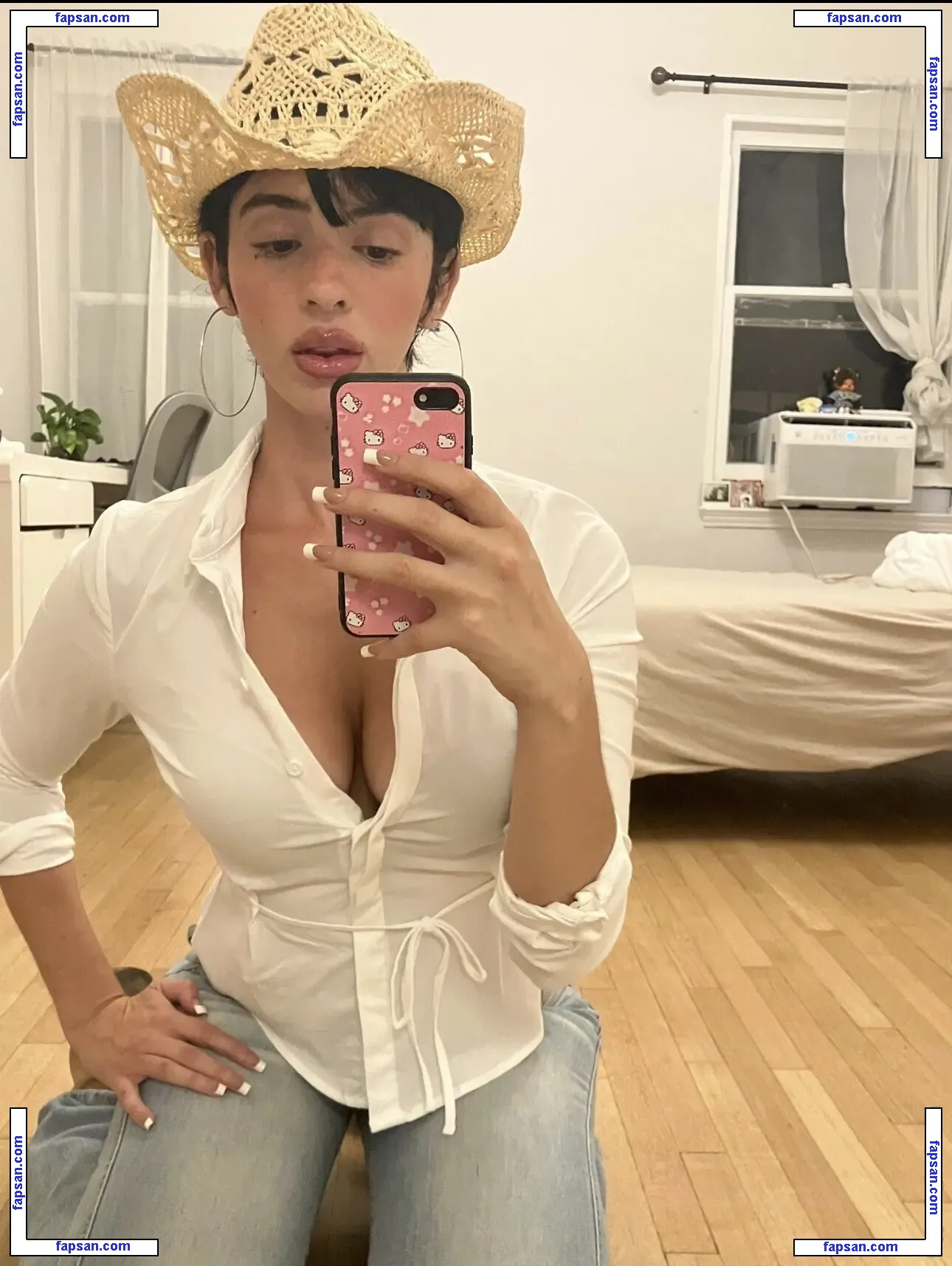Alexis Carranza nude photo #0003 from OnlyFans