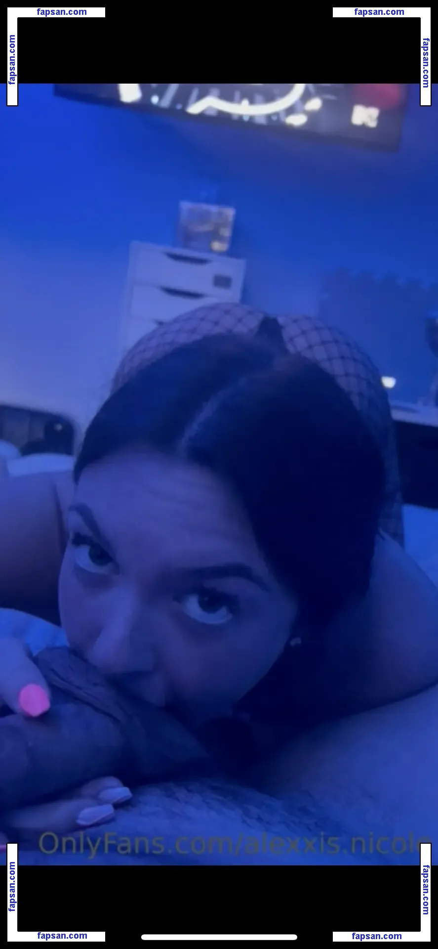 alexxis.nicole nude photo #0002 from OnlyFans