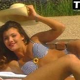 Ali Landry голая #0130