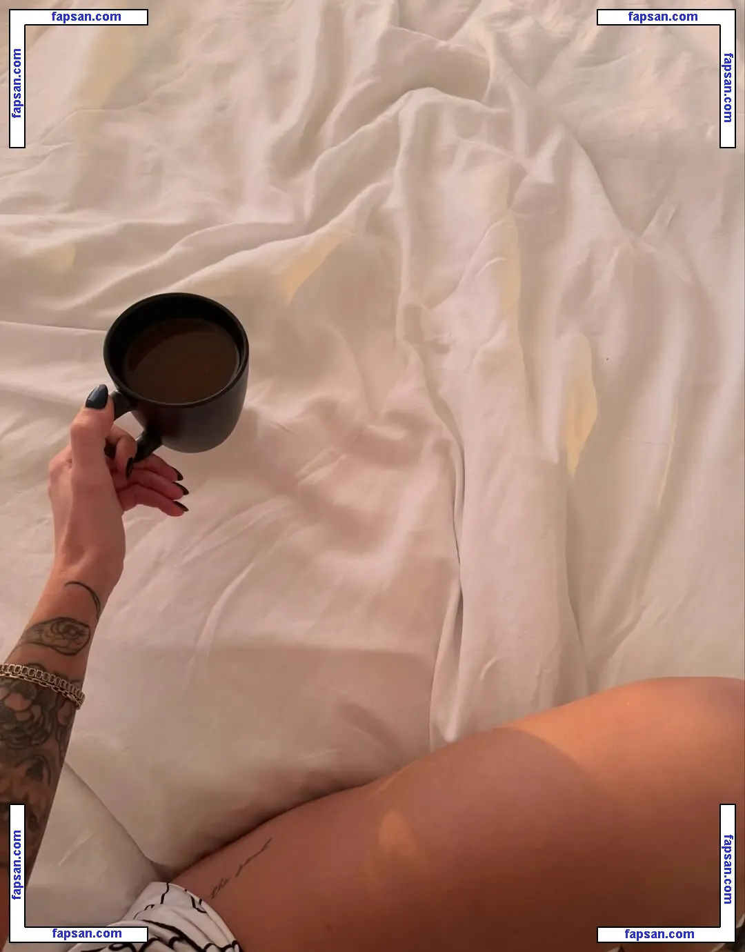 Ali Lima голая фото #0002 с Онлифанс