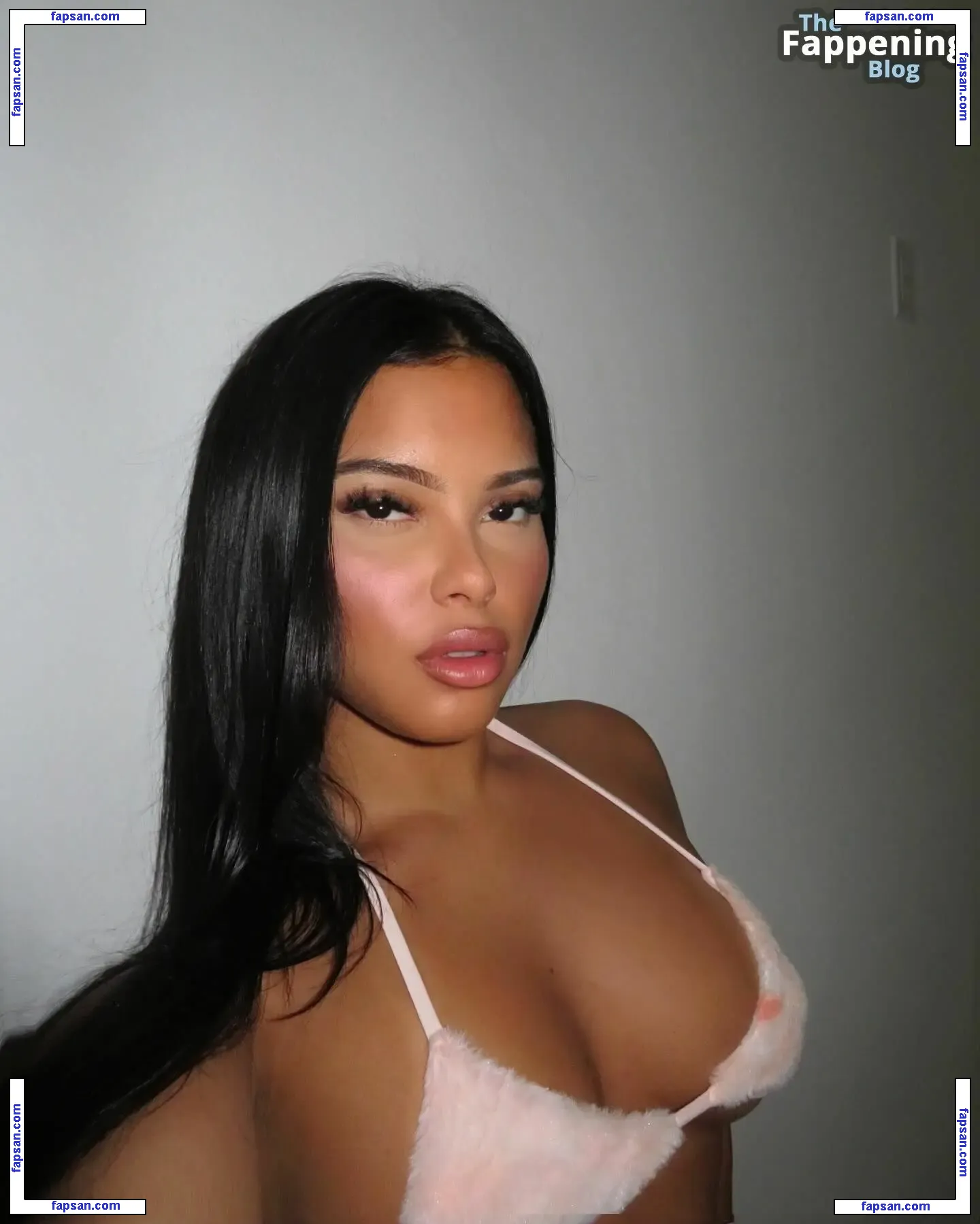 Aliana Mawla nude photo #0352 from OnlyFans