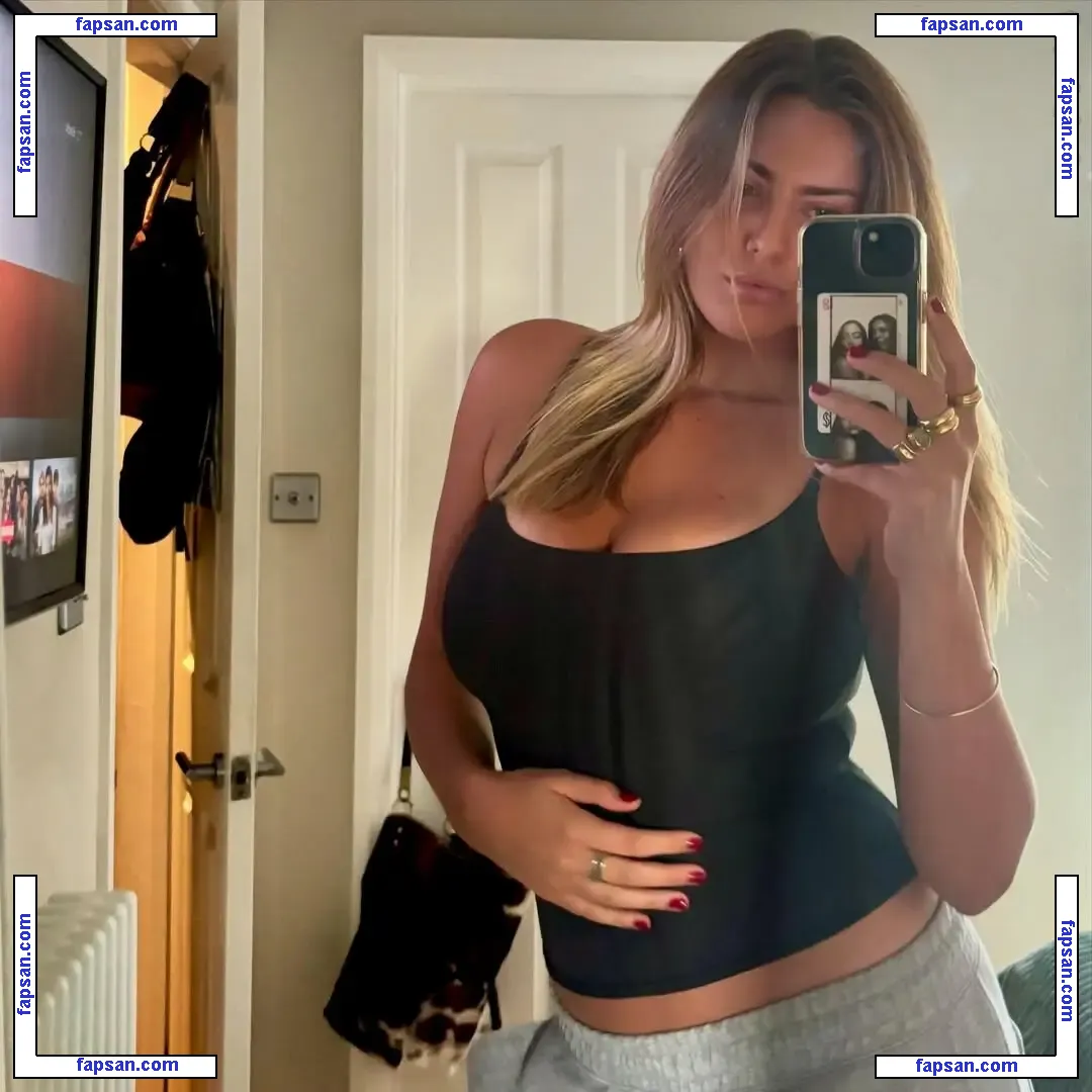 Alice Caruana nude photo #0010 from OnlyFans