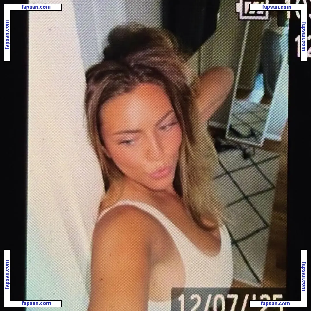 Alice Caruana nude photo #0015 from OnlyFans